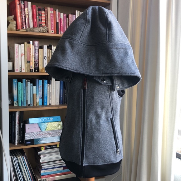 Burton Vest - Picture 6 of 12